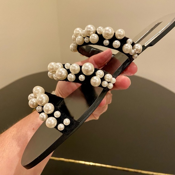 NWT Zara Flat Sandals with pearl embellished straps - Picture 17 of 17